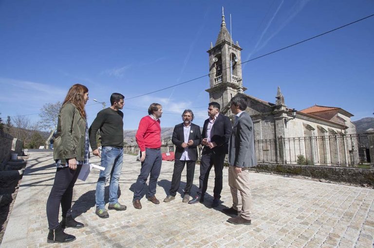 As estradas do Ravelo e Santa Marta, nas Neves, lucirán novo aspecto