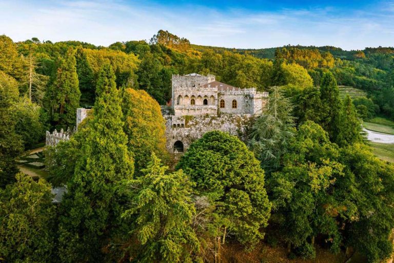 Últimas visitas teatralizadas de Samaín ao Castelo de Soutomaior