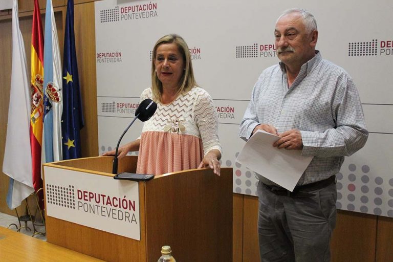 Carmela Silva e César Mosquera presentan o novo goberno provincial