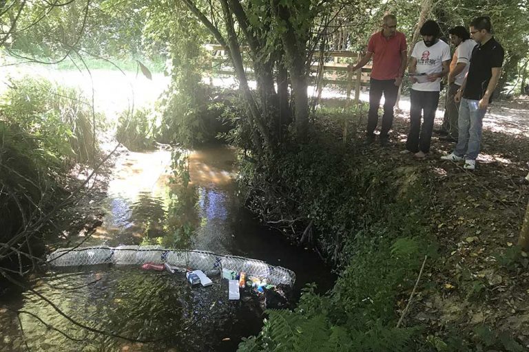A Xunta elimina un punto de vertido de augas residuais do río Muíños de Nigrán