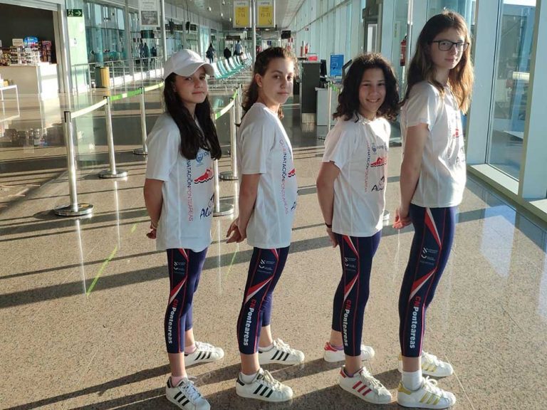 Brillante papel das nadadoras alevíns do C.N. Ponteareas nos Campionatos de España