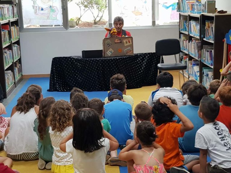 «A maxia dos contos» chega a Biblioteca do Rosal