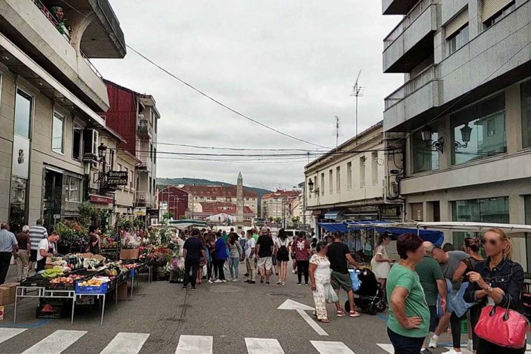 O Concello de Ponteareas anuncia que os mercados e feiras dos sábados que coincidan en festivos, trasladaranse sempre ao venres