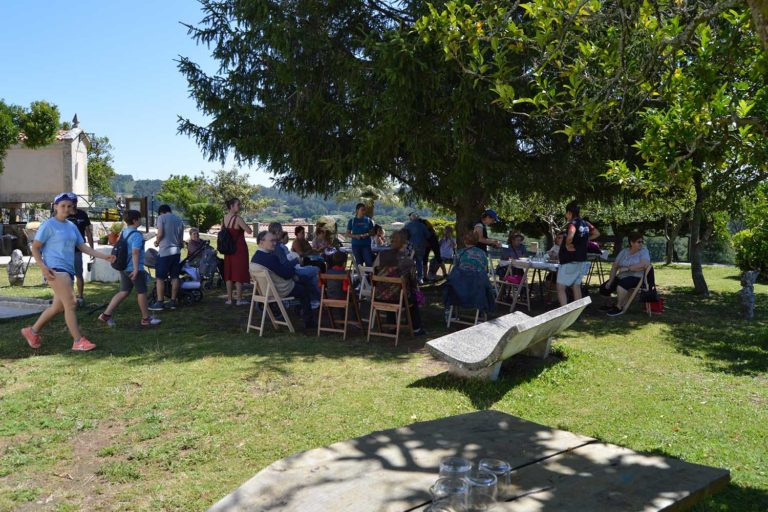 Participantes no programa de maiores de Tomiño pechan outro ano de actividades cunha xornada en contacto coa natureza