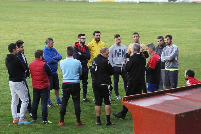A Federación Galega de Fútbol volve a Ponteareas co ‘Curso de adestrador básico de fútbol UEFA B’