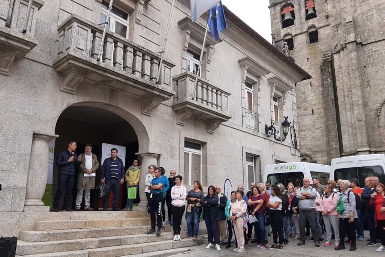 Afaga celebrou unha andaina solidaria no «Día do Coidador»