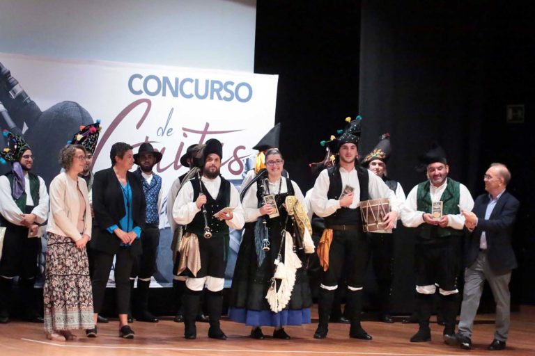 O grupo coruñés ‘Avelaíña’, gañador do ‘LII Concurso de Gaitas do País’ de Ponteareas