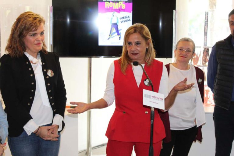 Carmela Silva fai un chamamento á veciñanza de Redondela a “rachar coa desigualdade”