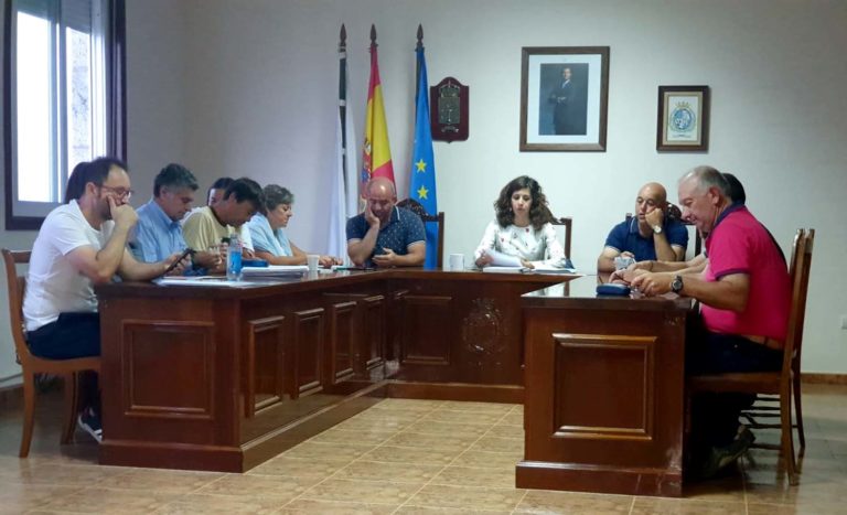Oia adxudica a redacción do PXOM