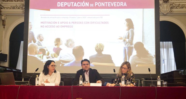 O Pazo Provincial énchese de oportunidades e claves para o emprego