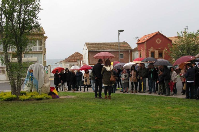 A homenaxe ás viuvas pecha os actos de Nigrán en memoria da «Volta dos 9»