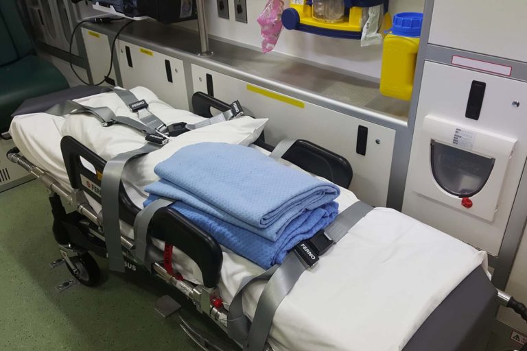 O PSOE de Ponteareas valora positivamente o funcionamento dunha nova ambulancia 24 horas para o municipio e comarca