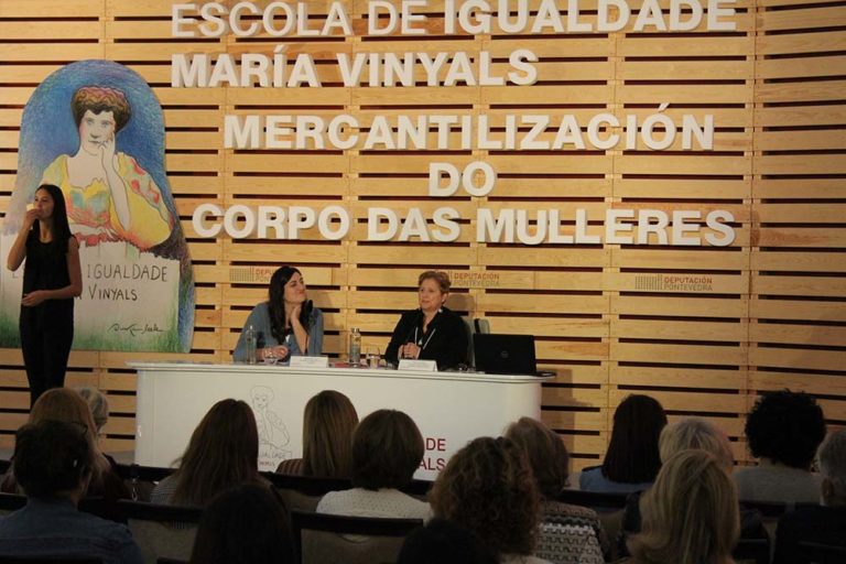 Rosa Cobo: “A industria da explotación sexual funciona coa racionalidade dunha multinacional do crime”
