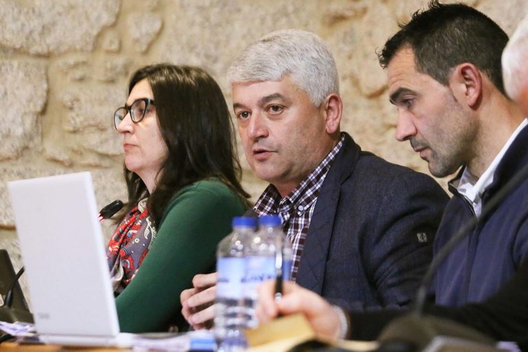 ACiP asegura que o PXOM “deberá ser sometido a unha nova aprobación plenaria”