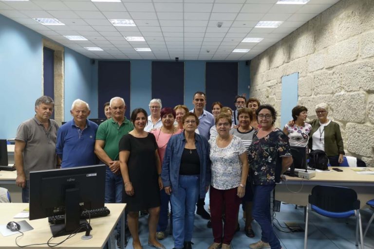 Tui remata o programa de maiores «Mareas de Coñecemento»