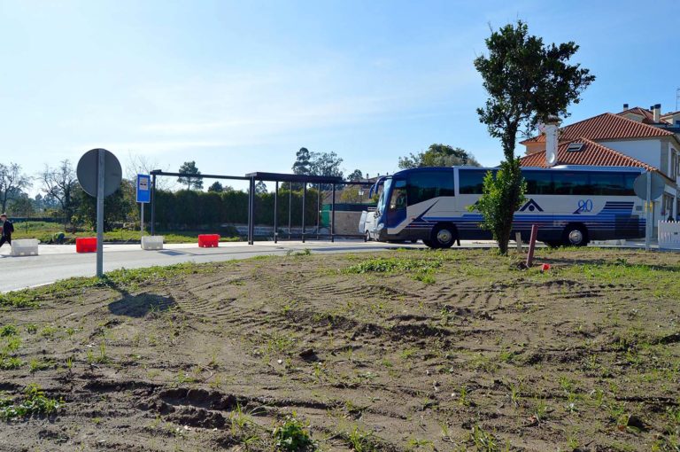 As obras da nova avenida de Tomiño obrigan ao cambio da parada de autobuses de República Arxentina