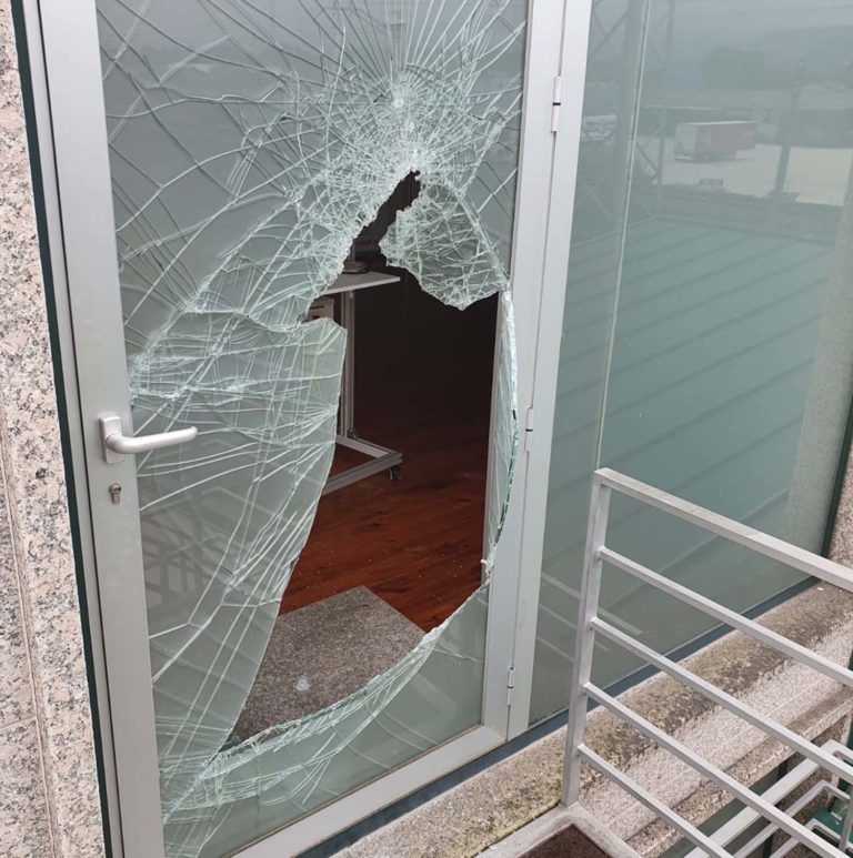 A Policía Local do Porriño captura ao presunto autor dun roubo nunha empresa