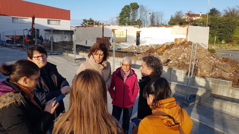 Hoxe comezaron a aplicarse as novas medidas de seguridade nas obras da Escola Infantil das Neves