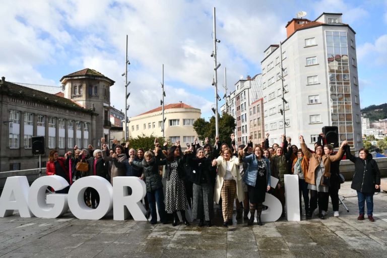 As mulleres do PSOE rexeitan pactos cos “miserables” que non condenan a violencia de xénero