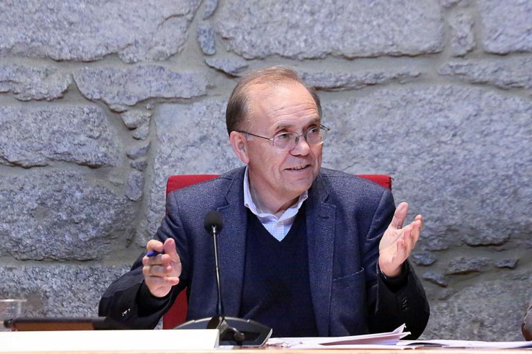 Ata sempre alcalde!