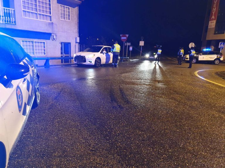 Trece positivos en alcohol e drogas no control conxunto da Policía Local do Porriño e Garda Civil