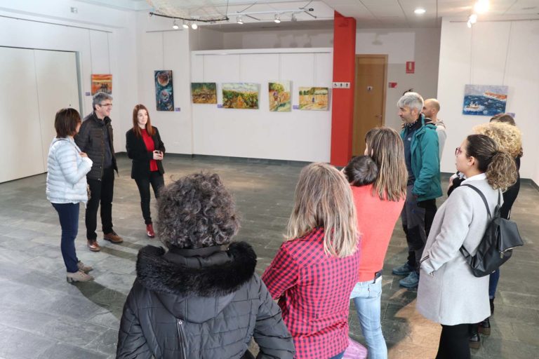 Exposición de «anetadocamilo», expresando coa pintura o que con palabras non pode
