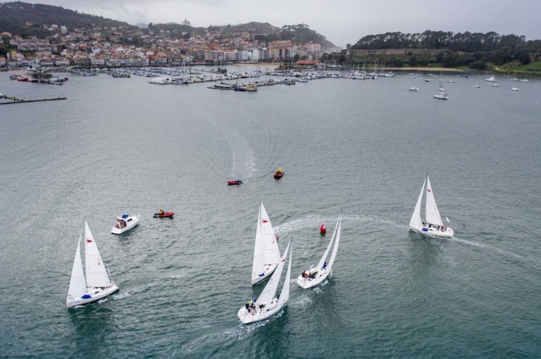 Canarias e Galicia manteñen a loita pola Liga Española de Vela