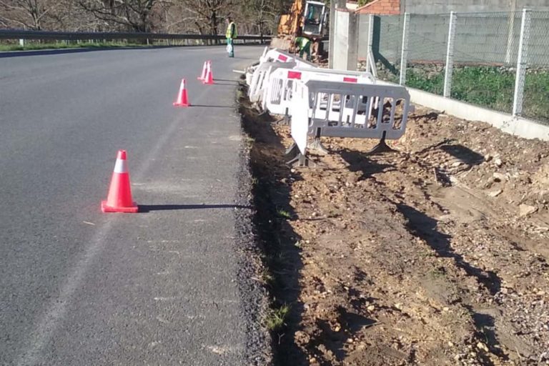 A Deputación inicia as obras da senda peonil na EP-3302 no Rosal