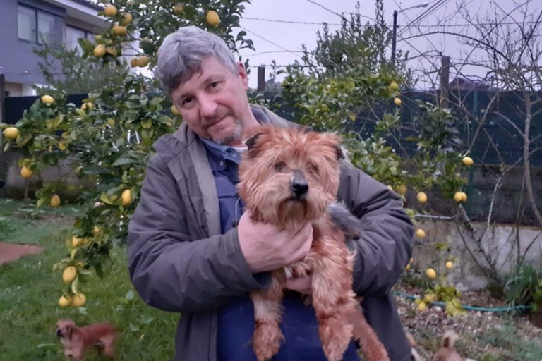 «Abraza un CAAN», campaña da Deputación para promover a adopción e tenenza responsable de animais