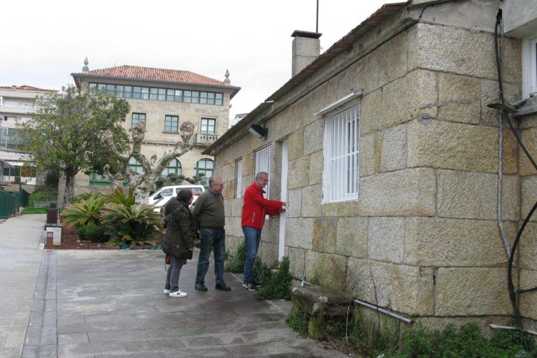 Nigrán reformará as casas dos mestres ao carón do Concello como local para a terceira idade