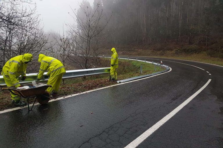 A Deputación remata a instalación dunha barreira de seguridade na estrada Tebra-Cristelos, en Tomiño