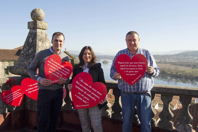 «Tui é un amor. Namórate de Tui», campaña para promocionar a cidade e o comercio local