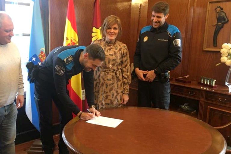 Redondela reforza a Policía Local coa incorporación de dous novos axentes