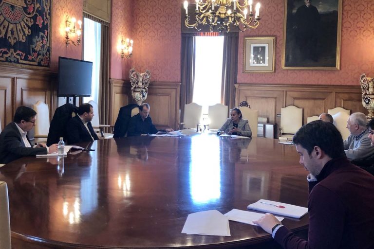 Carmela Silva, “é a hora de atender sobre todo á xente máis vulnerable, todo o demáis virá logo”