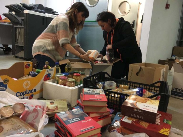 Nigrán inicia a entrega de alimentos entre as familias especialmente vulnerables