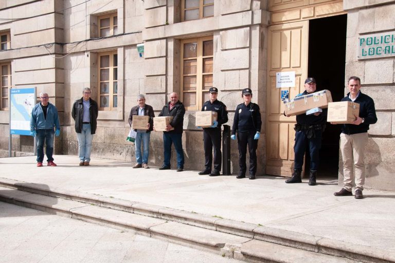 Tui recibe a doazón de 3.500 pares de luvas para Policía Local, Policía Nacional, Protección Civil e Emerxencias