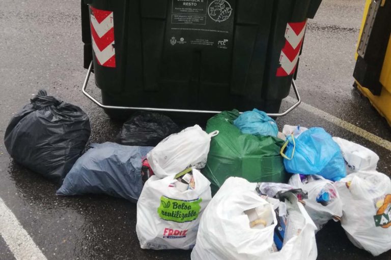 Baiona inicia unha campaña de sancións contra empresas e persoas “pouco cívicas”