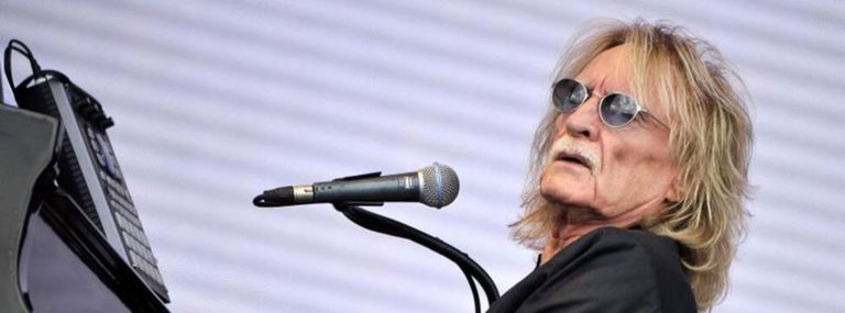 Christophe, el rubio rebelde de la música francesa