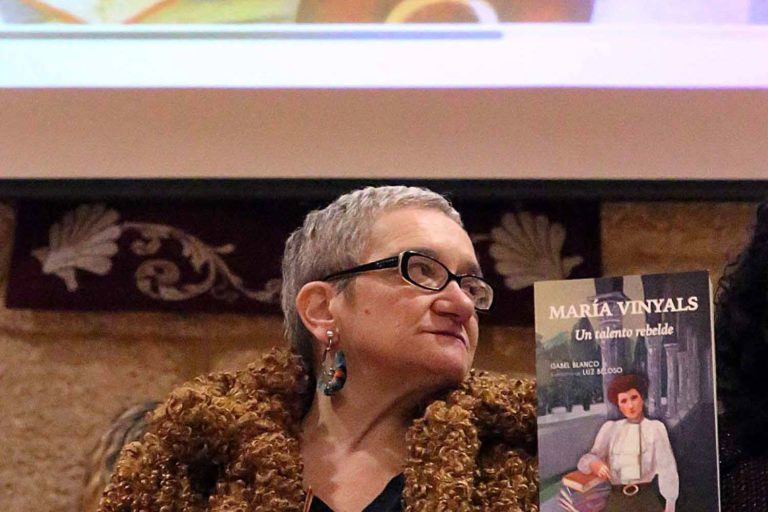 A Biblioteca de Ponteareas celebra mañá o Día do Libro Infantil da mán de Isabel Blanco e Luz Beloso