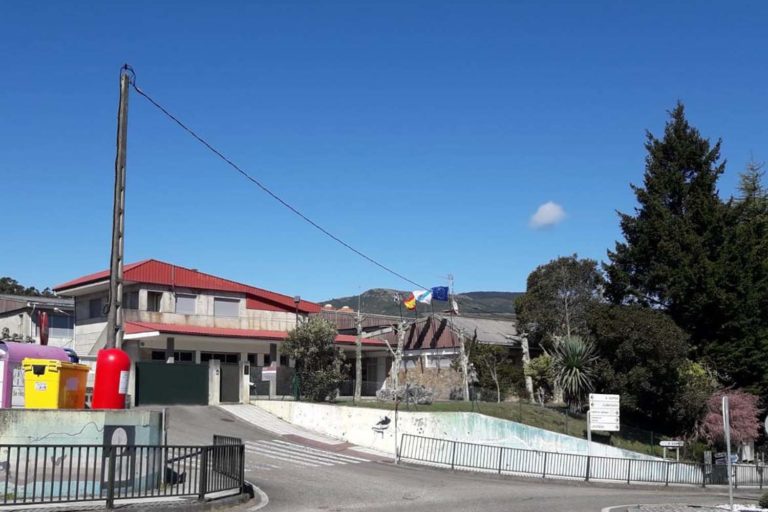 O Rosal suspende a solicitude de prazas no CPI, CRA María Zambrano e Galiña Azul ata o remate do estado de alarma