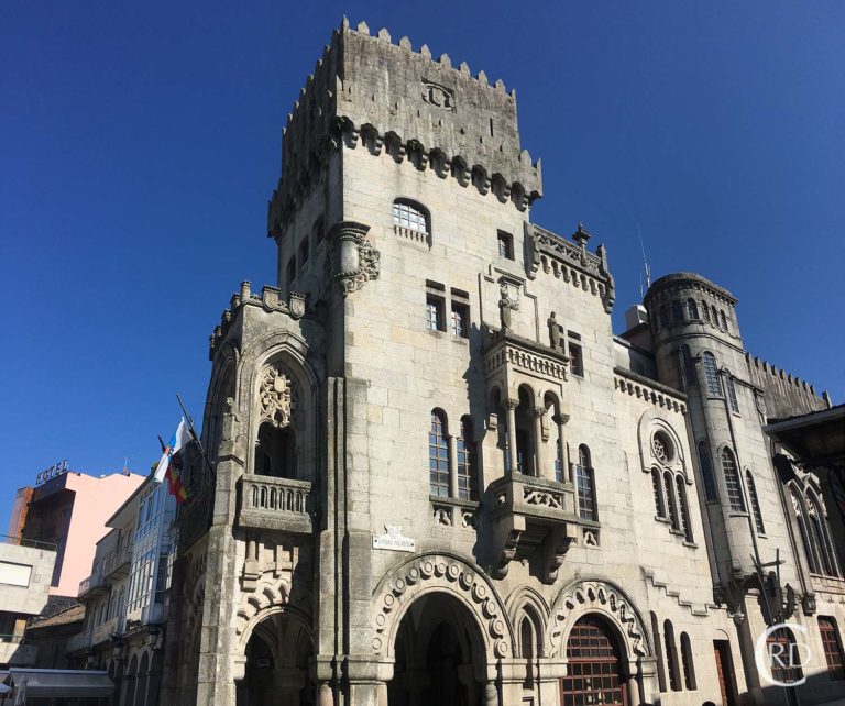 O Pleno do Porriño aproba unha moción de reprobación á alcaldesa