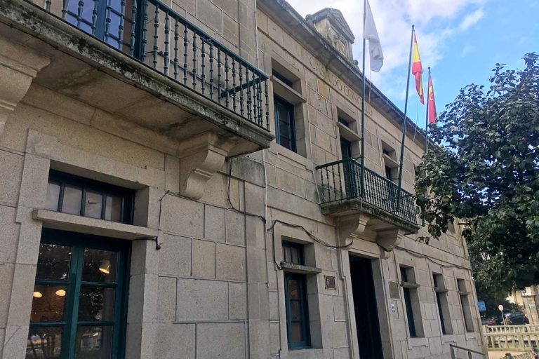 O positivo en COVID dun alumno de primaria clausura unha aula do CEIP Outeiro das Penas de Cesantes