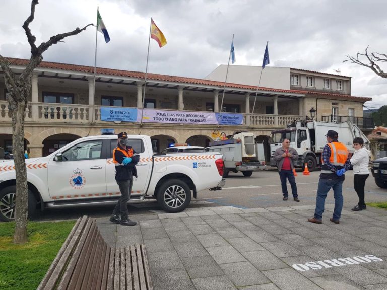 O Rosal desinfecta con ozono vehículos municipais e de persoal sanitario