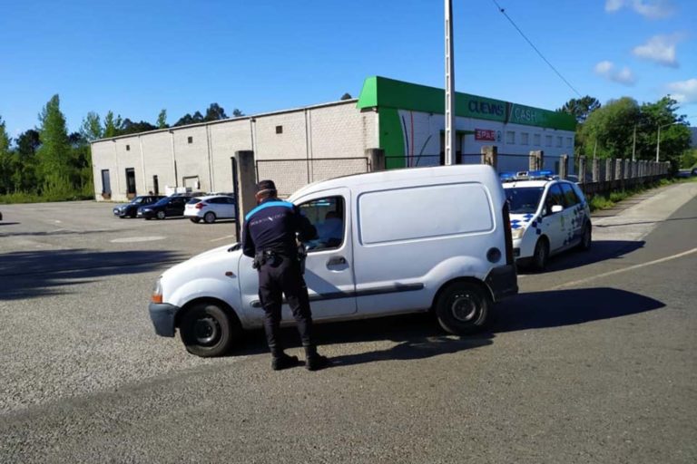 Empresas da zona doan desinteresadamente ao Concello de Tomiño pantallas e máscaras protectoras