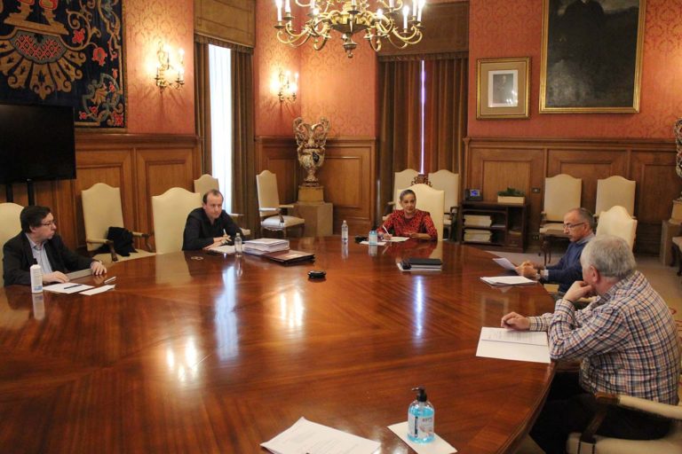 A Deputación inxecta máis de 2,2 millóns de euros para a conservación de firmes nas estradas provinciais