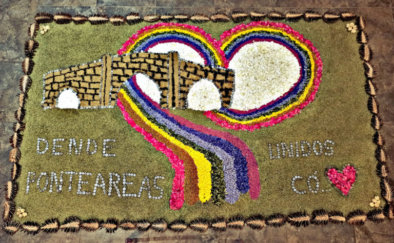 Alfombristas de Ponteareas participan  nun programa mundial de arte efémera