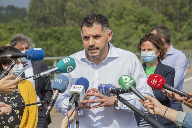 O AECT Río Minho reivindica que abrir pasos na fronteira para persoas traballadoras “e máis urxente que a apertura xeral para o turismo”
