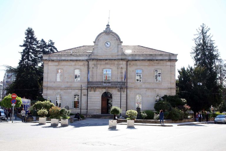 O Concello de Ponteareas adxudica 70.000 euros en subvencións ás traídas veciñais de auga