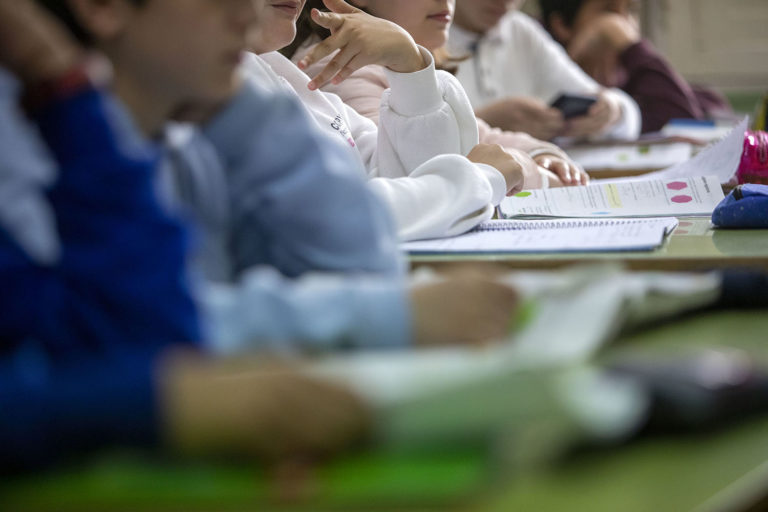 A Confederación de ANPAS galegas asegura que as familias “están fartas da Consellería de Educación”