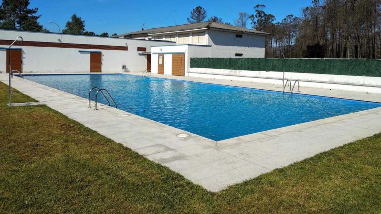 Mondariz pechará a piscina municipal en verán para destinar máis recursos a servizos básicos